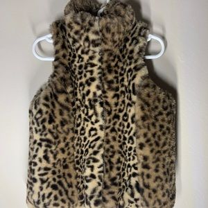 Faux Fur Leopard Vest NWOT Girls’